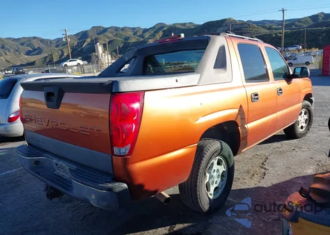 2004 Chevrolet Avalanche 1500 из США, поврежденный, VIN 3GNEC12T84G334781